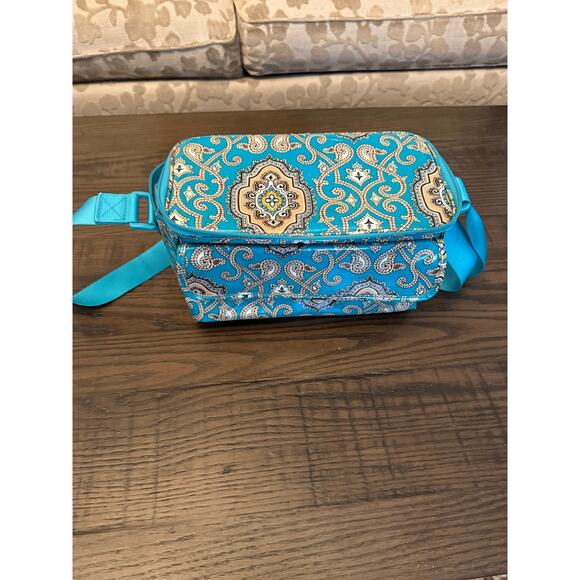 Vera Bradley Vinyl Cooler Insulated Lunch Bag - Picture 2 of 10